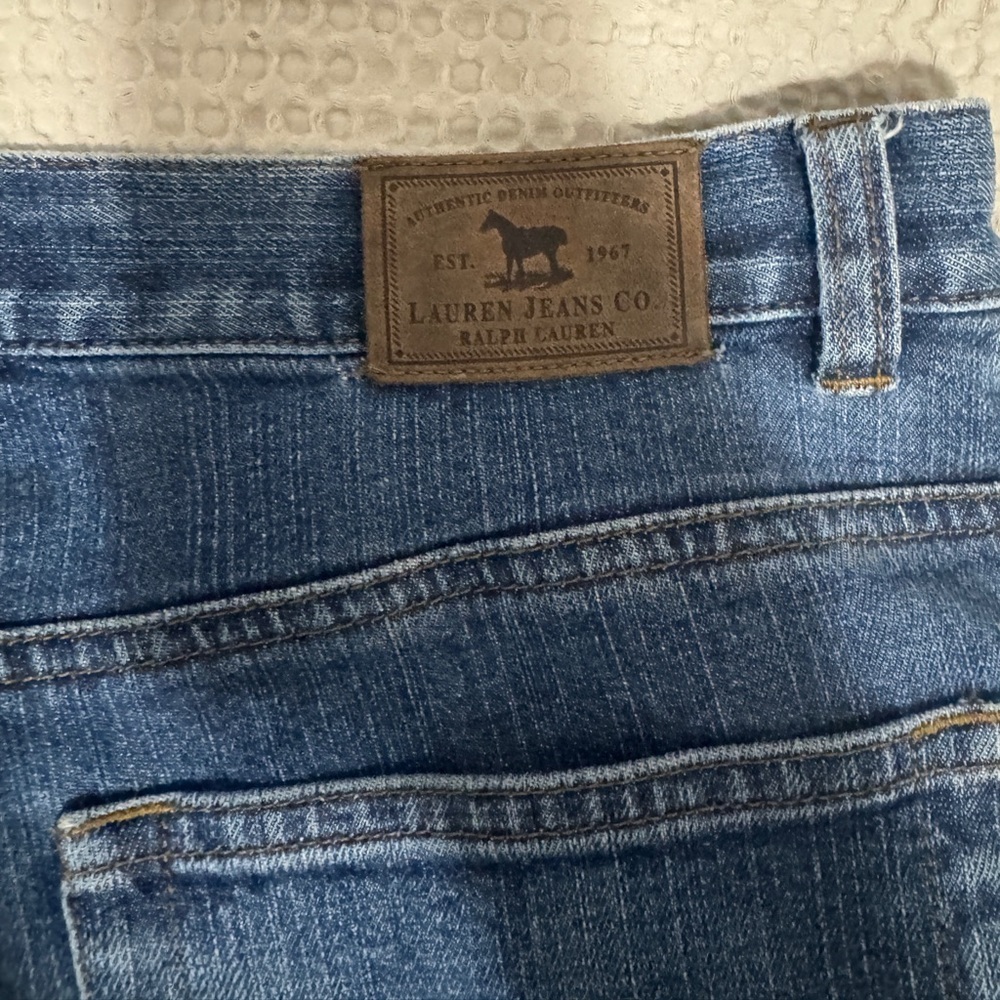 Lauren Ralph Lauren Medium Wash Boot Cut Jeans Size 4 - Picture 5 of 5